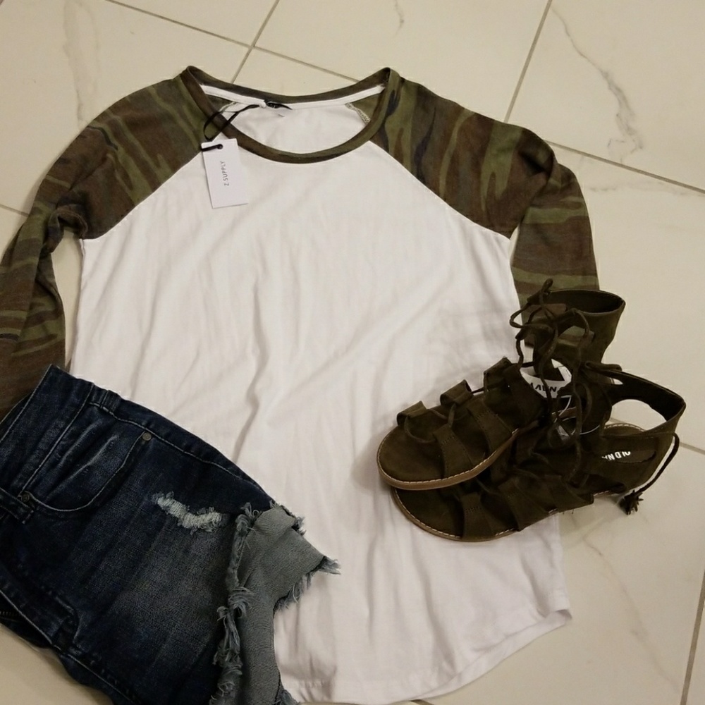 Z Supply camo baseball tee - Picture 3 of 4